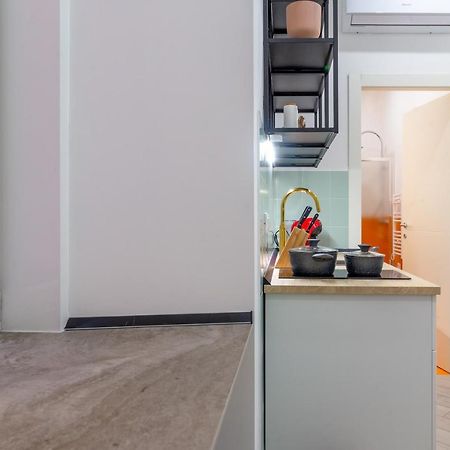 Lovely And Tiny Pied-A-Terre In The City Center トリエステ エクステリア 写真