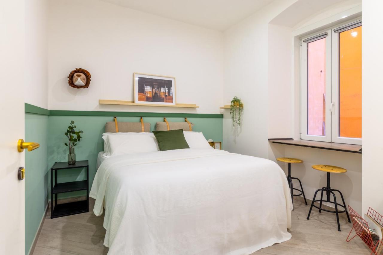 Lovely And Tiny Pied-A-Terre In The City Center トリエステ エクステリア 写真