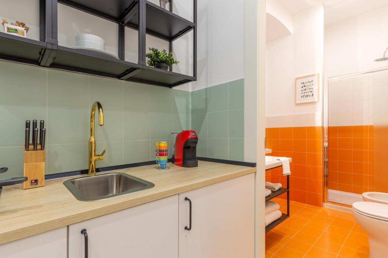 Lovely And Tiny Pied-A-Terre In The City Center トリエステ エクステリア 写真